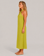 Monique - Halter Maxi-jurk met Knoopdetail