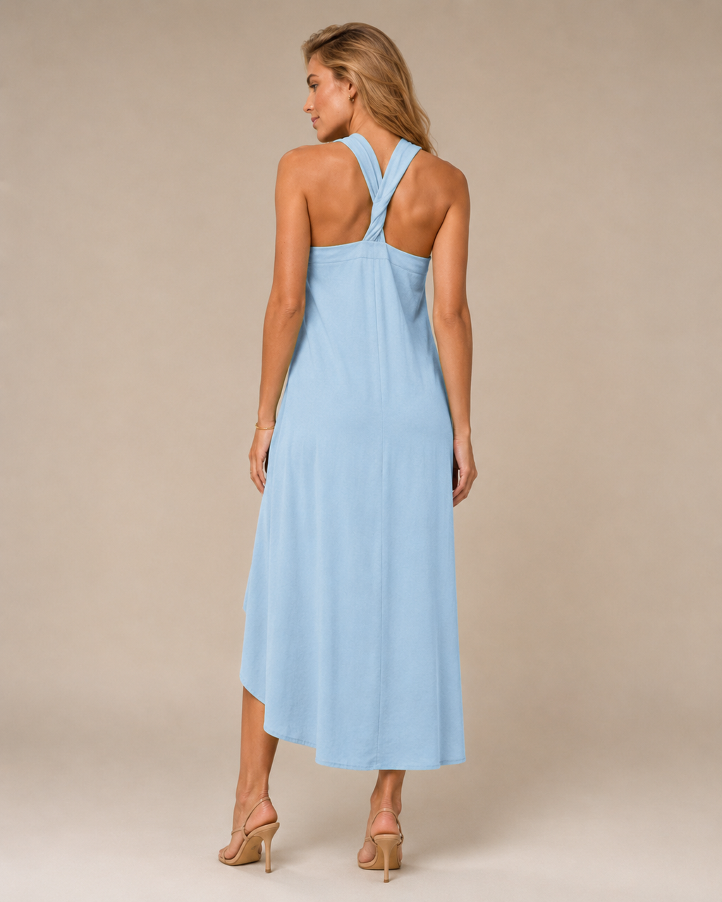 Monique - Halter Maxi-jurk met Knoopdetail
