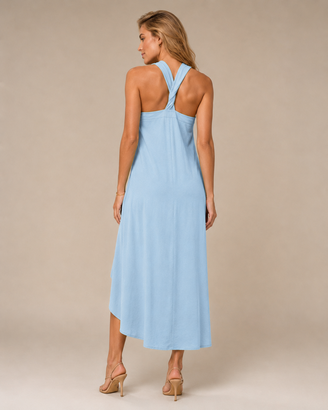 Monique - Halter Maxi-jurk met Knoopdetail