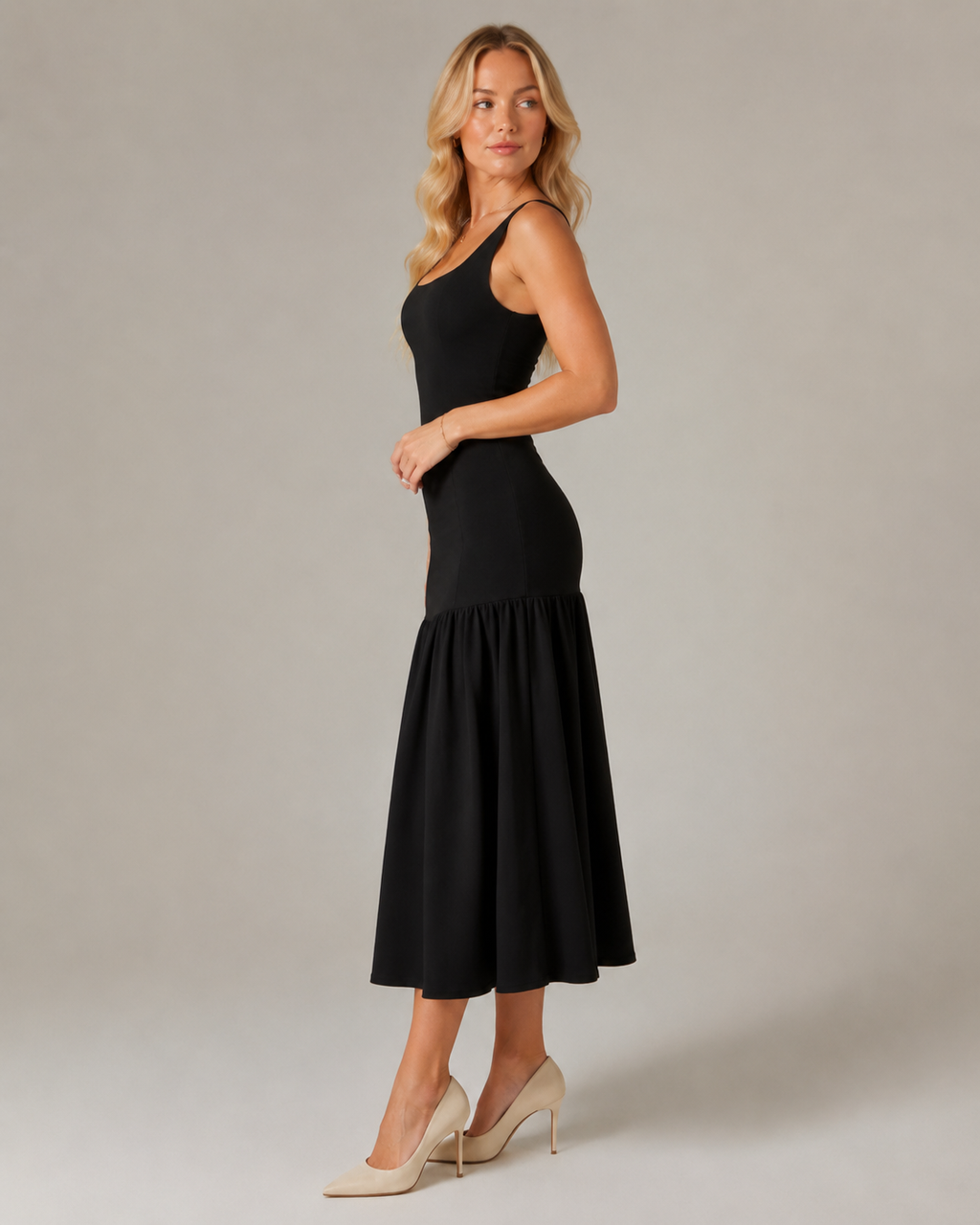 Marelle - Maxi-jurk met Rimpelrok en Brede Bandjes