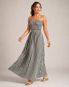 Mirabel - Gestreepte Maxi-jurk Met Smocktop En Spaghettibandjes