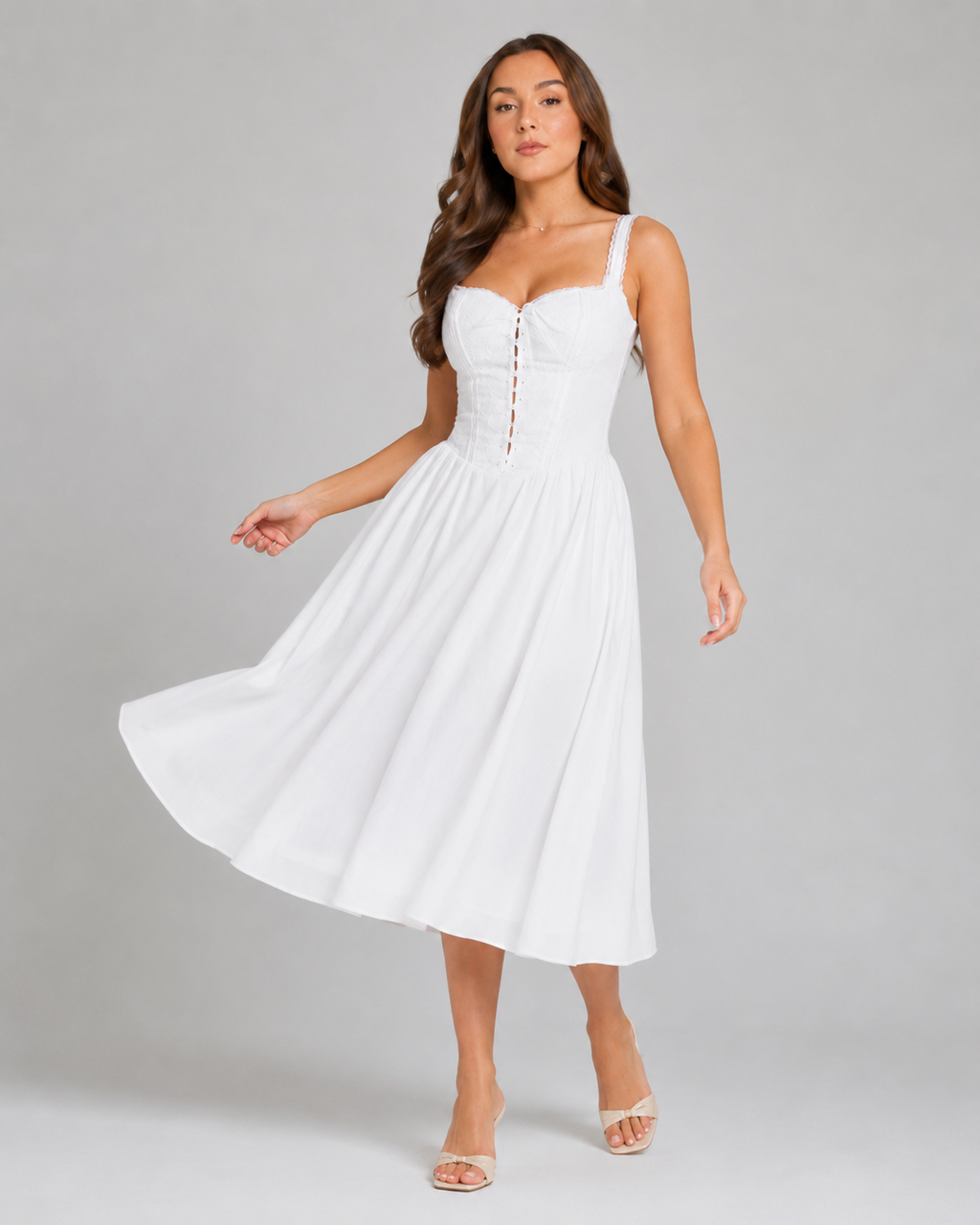 Mina - Witte Linnen Zomerjurk met Ruches en Knoopdetail