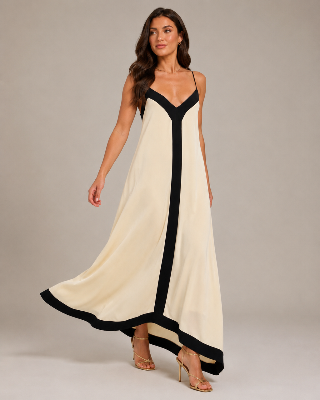 Maeve - Maxi-jurk met V-hals en Contrasterende Details