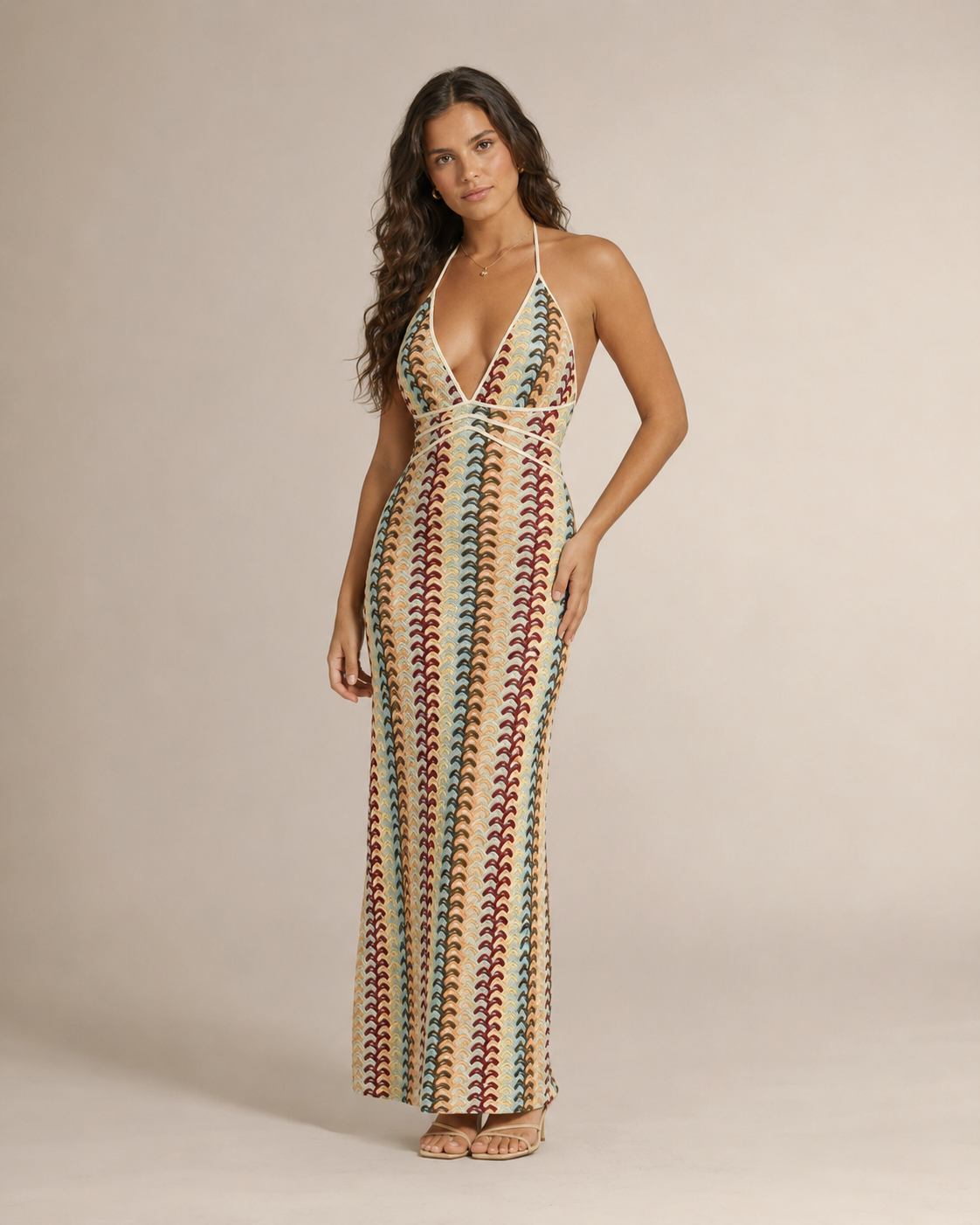 Myrthe - Halter Maxi-jurk met Retro Golfpatroon en Open Rug
