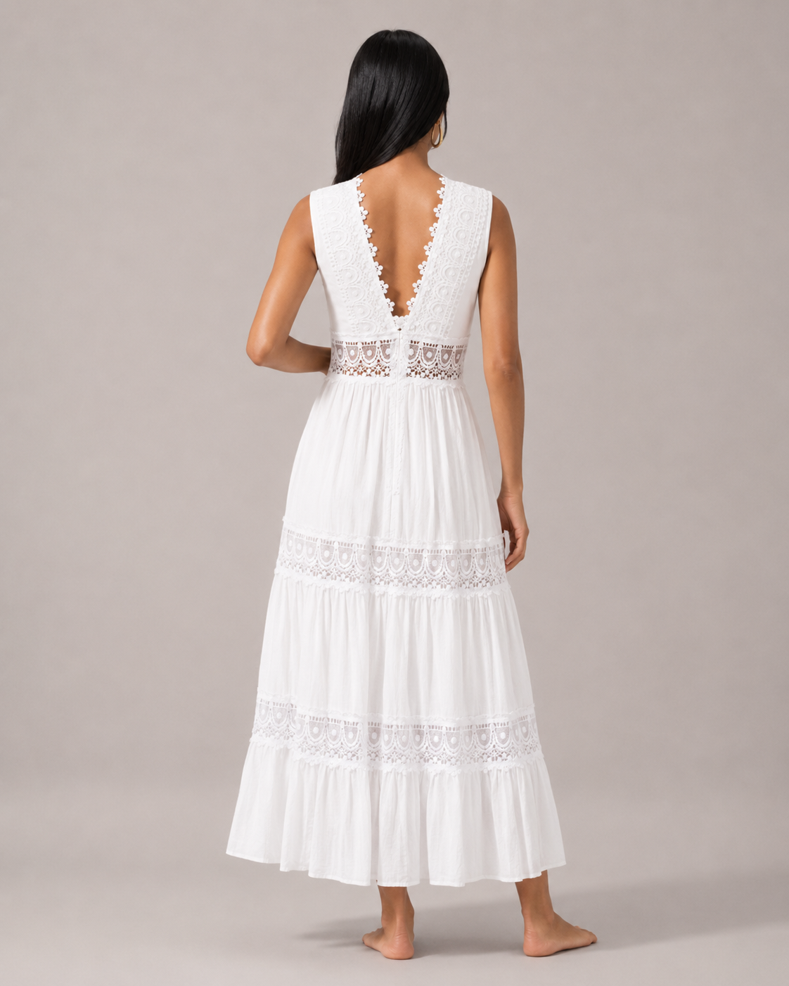 Minke - Witte Midi-jurk Met Kantdetails En V-hals