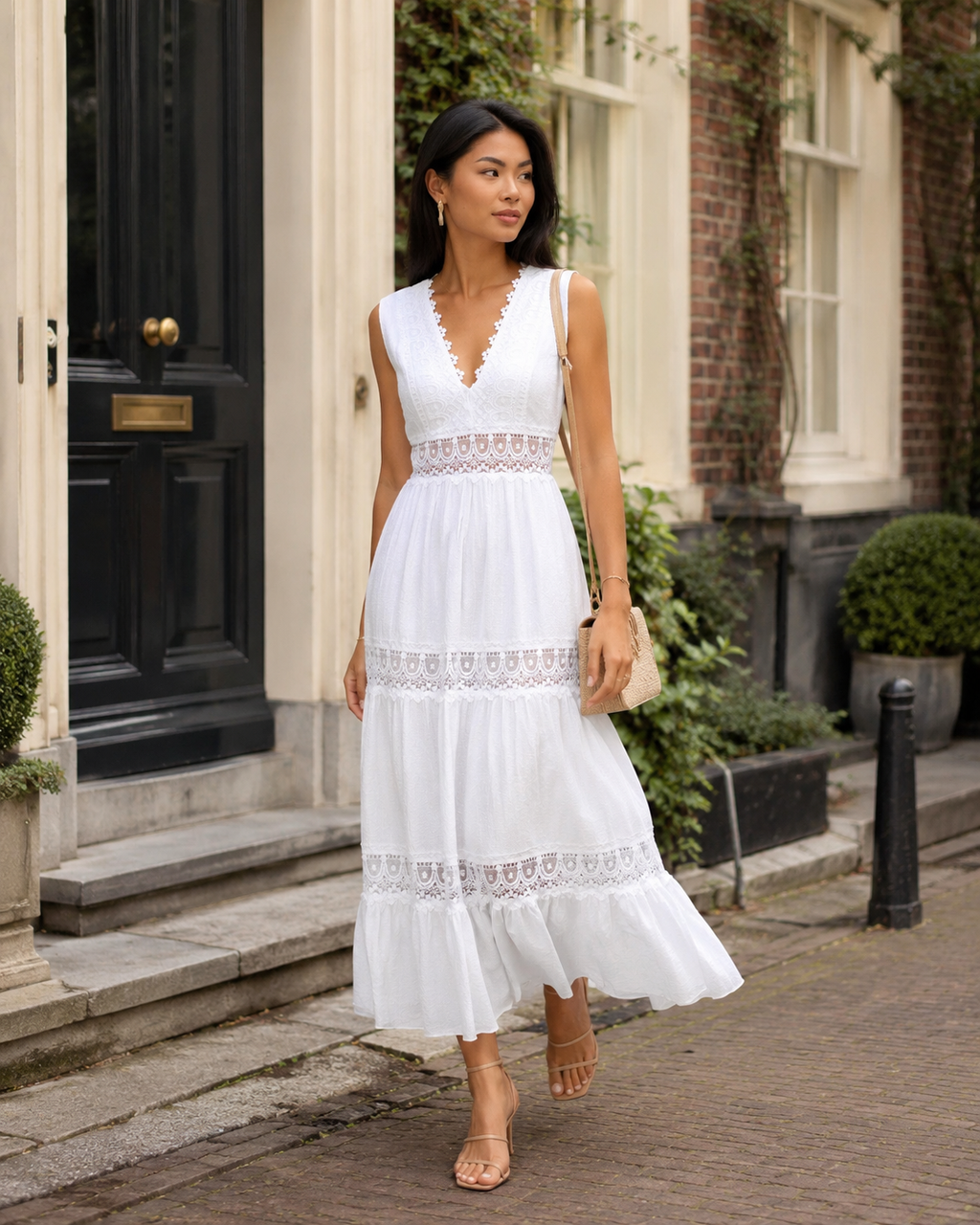 Minke - Witte Midi-jurk Met Kantdetails En V-hals