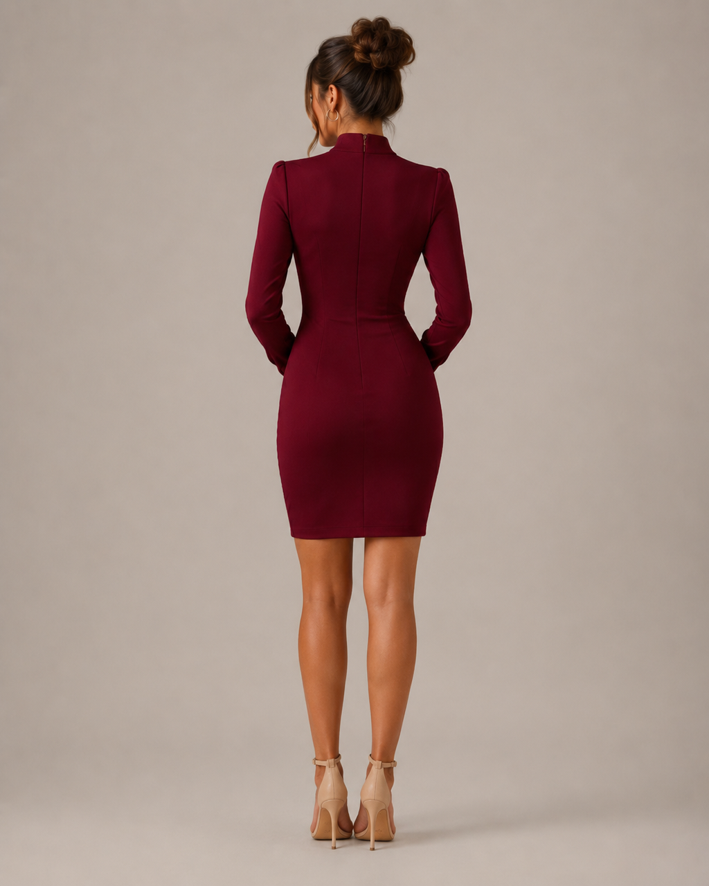 Nomi - Midi-jurk met Hoge Hals en Lange Mouwen
