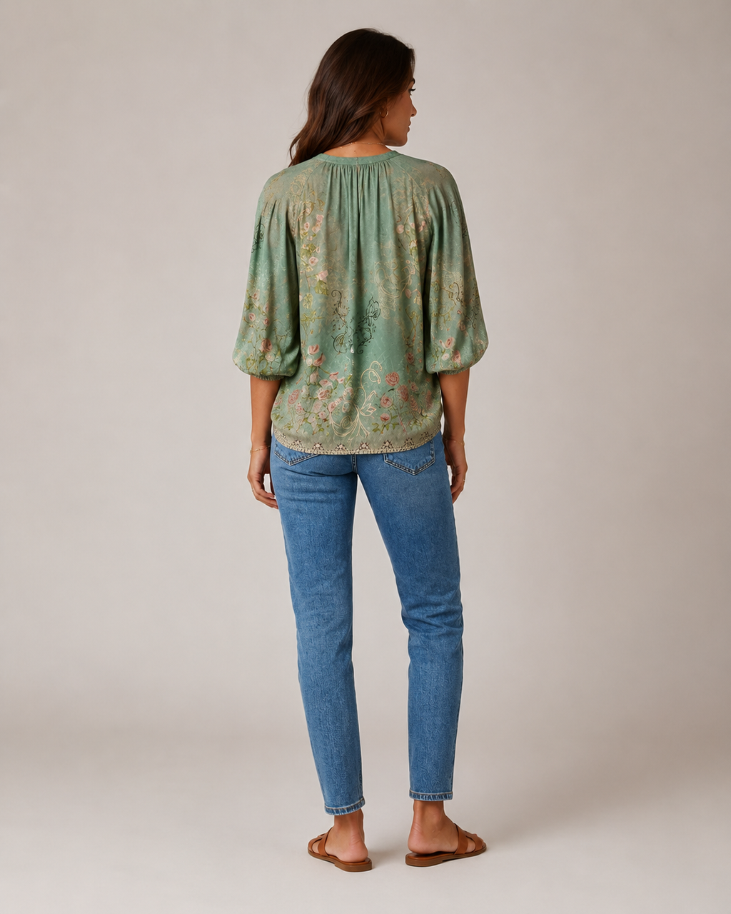 Nova - Blouse met Bloemenprint en Knoopdetail