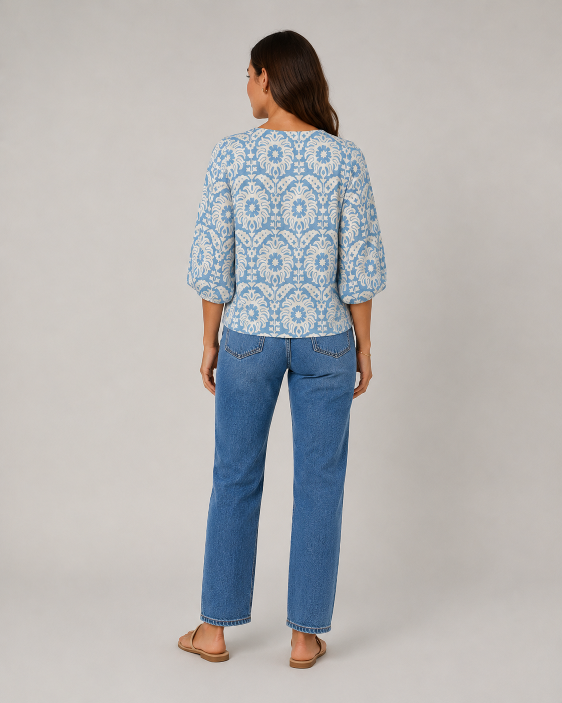 Nova - Blouse met Bloemenprint en Knoopdetail