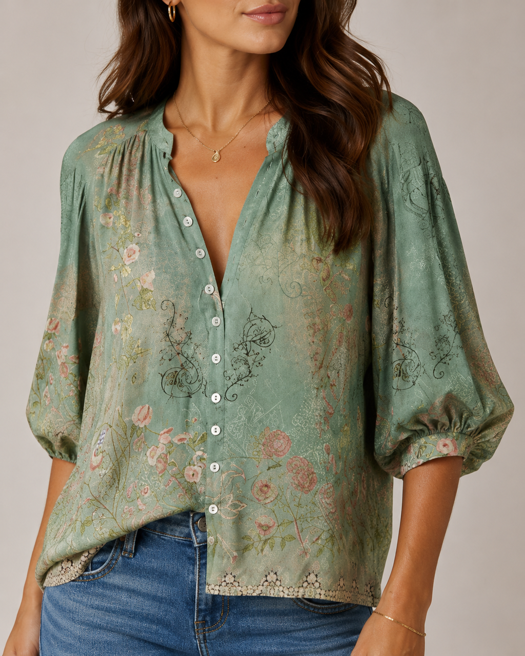 Nova - Blouse met Bloemenprint en Knoopdetail
