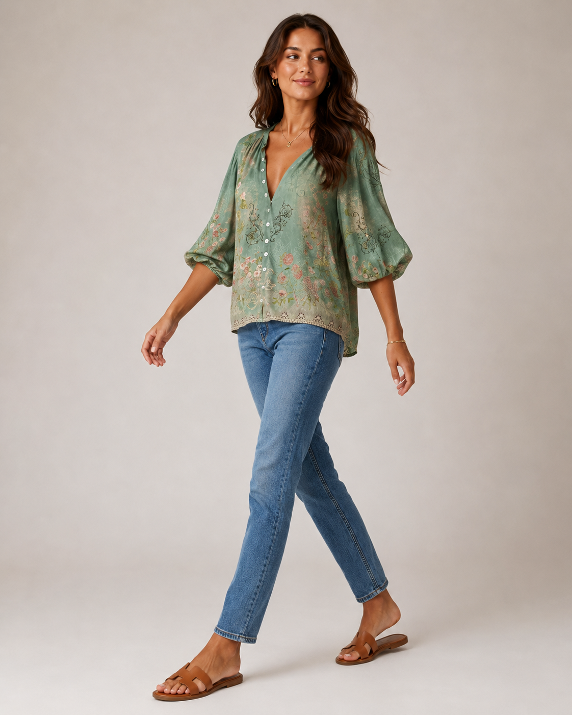 Nova - Blouse met Bloemenprint en Knoopdetail