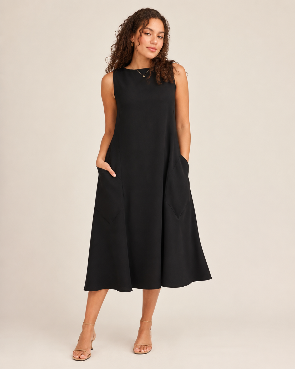 Nella - Monochrome Midi-jurk met Ronde Hals