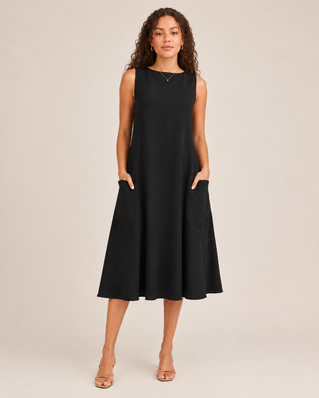 Nella - Monochrome Midi-jurk met Ronde Hals