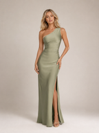 Novi - Groene Asymmetrische Maxi-jurk met Aansluitend Silhouet