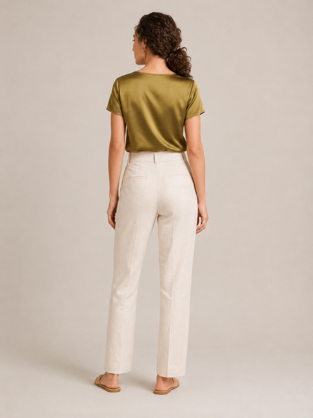 Nadja - Blouse met Gedrapeerde Halslijn en Korte Mouwen