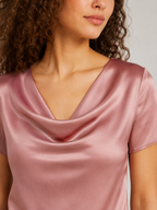Nadja - Blouse met Gedrapeerde Halslijn en Korte Mouwen