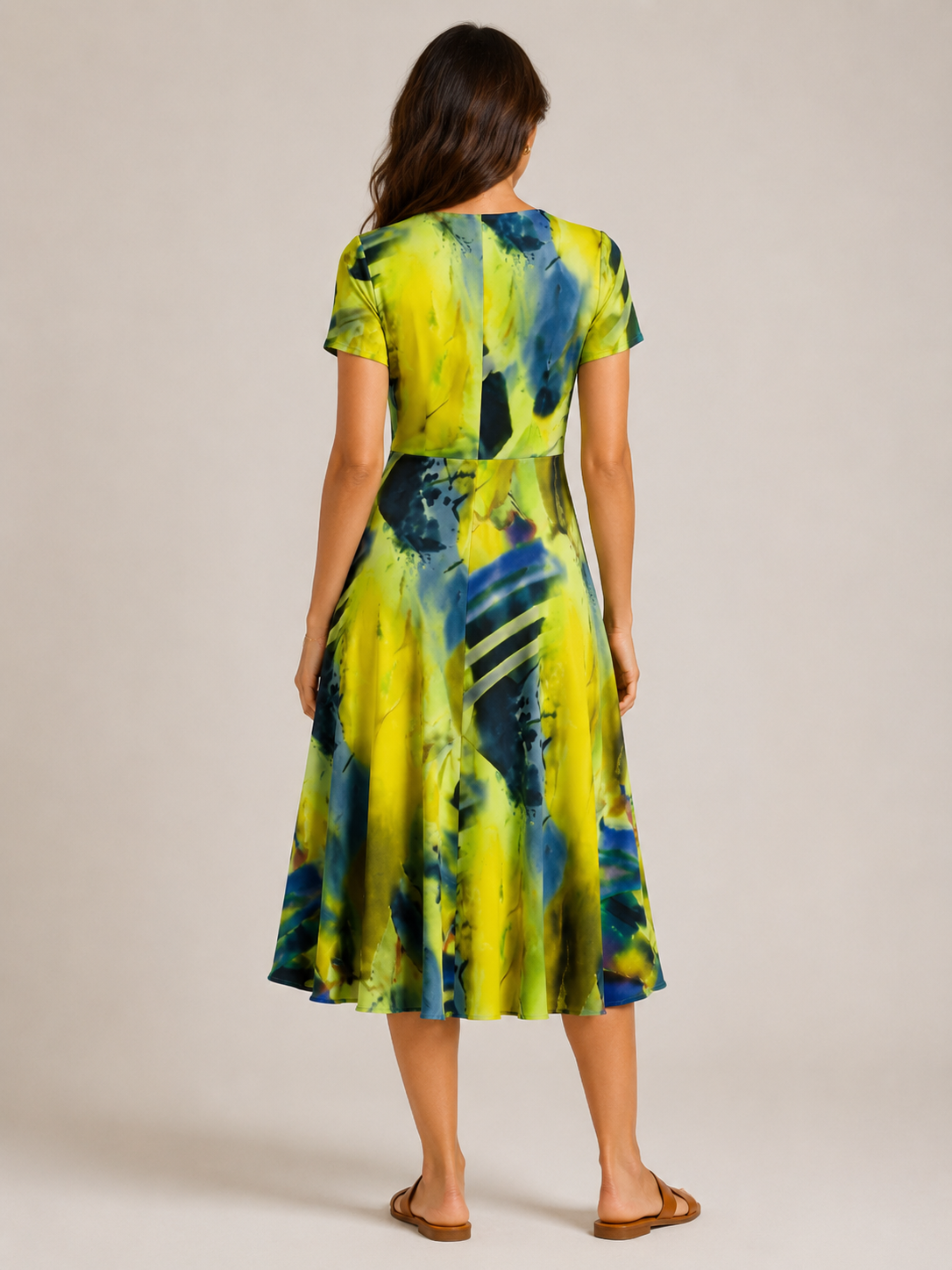Nanda - Midi-jurk met Abstracte Print en V-hals