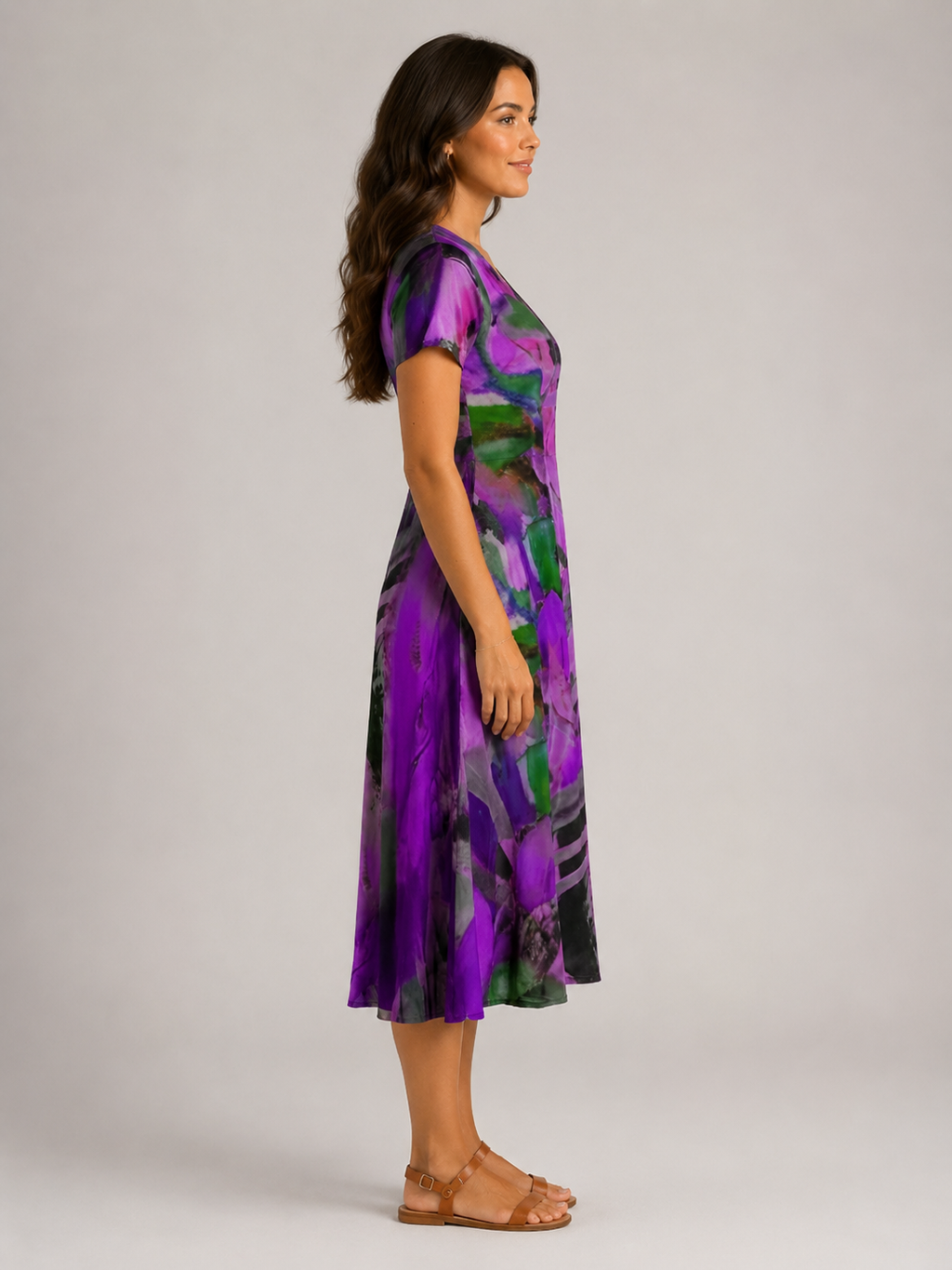 Nanda - Midi-jurk met Abstracte Print en V-hals