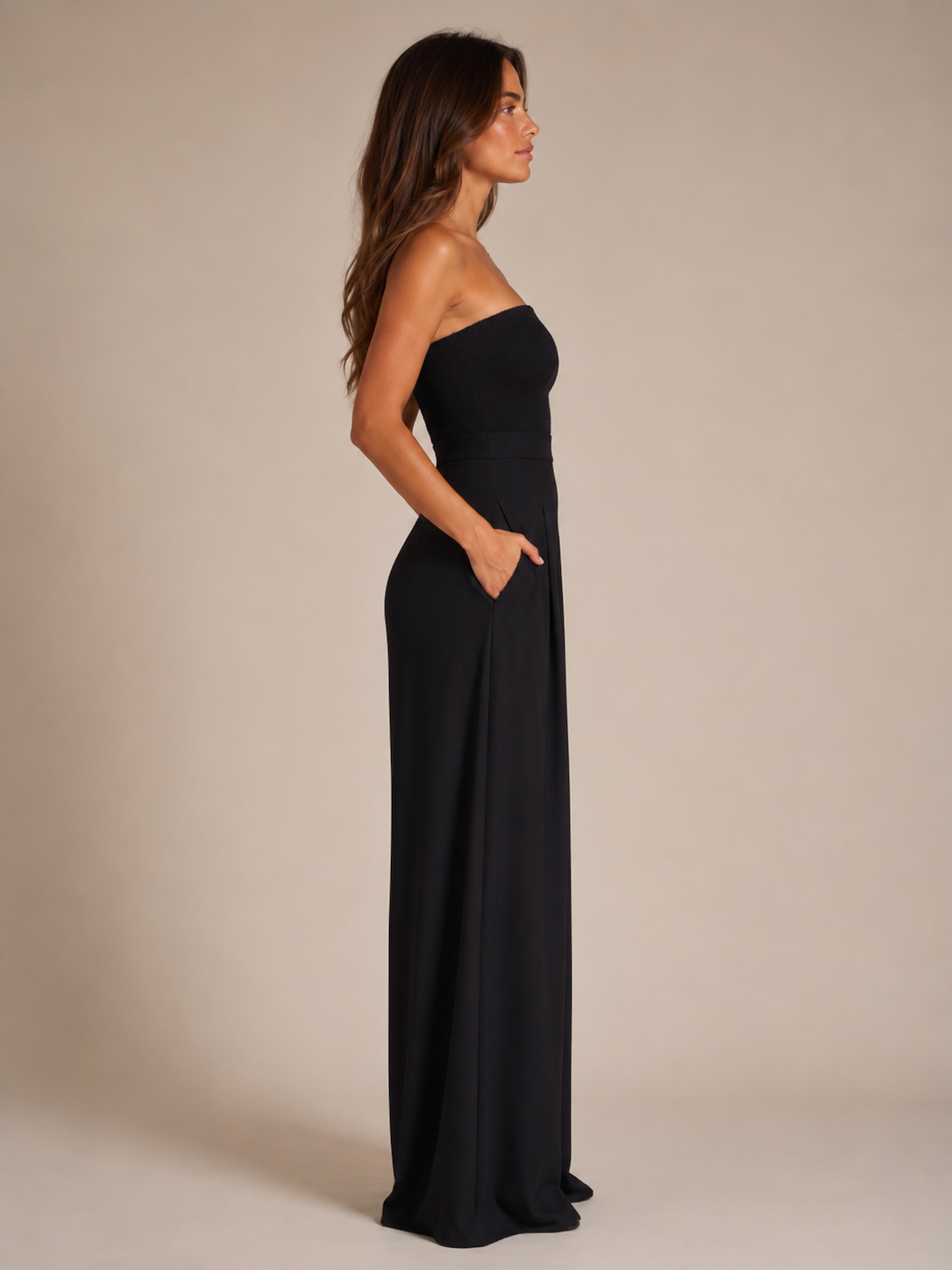 Nien - Strapless Jumpsuit met Vloeiende Pijpen