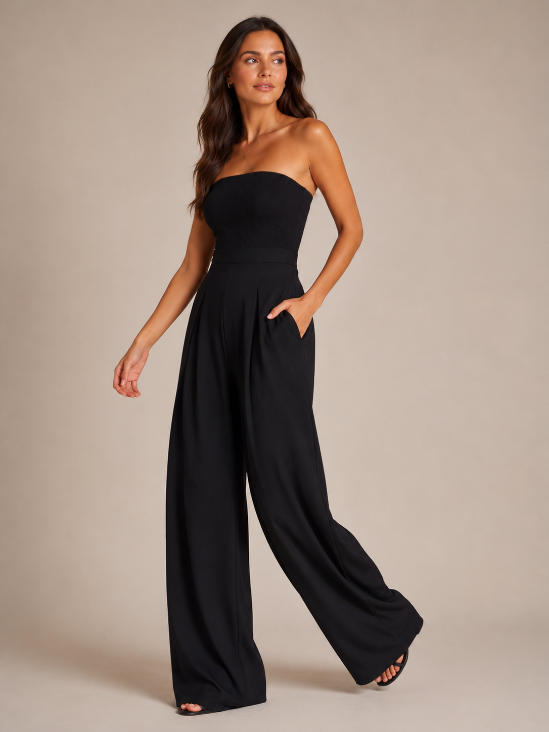 Nien - Strapless Jumpsuit met Vloeiende Pijpen