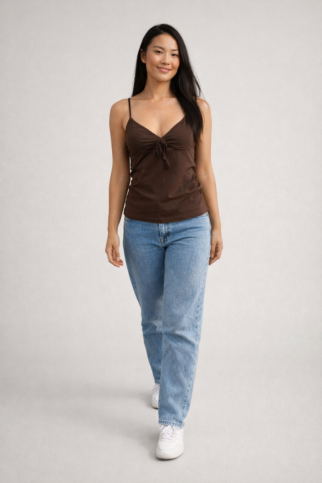 Debora – Zwarte Dames Tanktop Met Volantrand