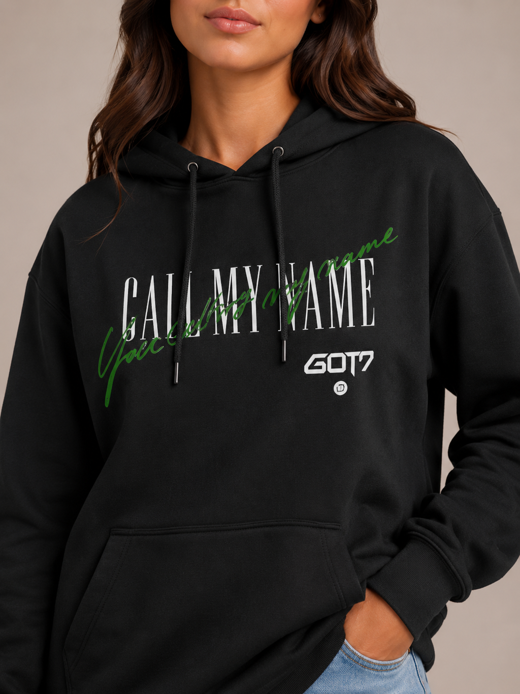 Serilda - Dames Hoodie Met Letterprint En Kangoeroezak