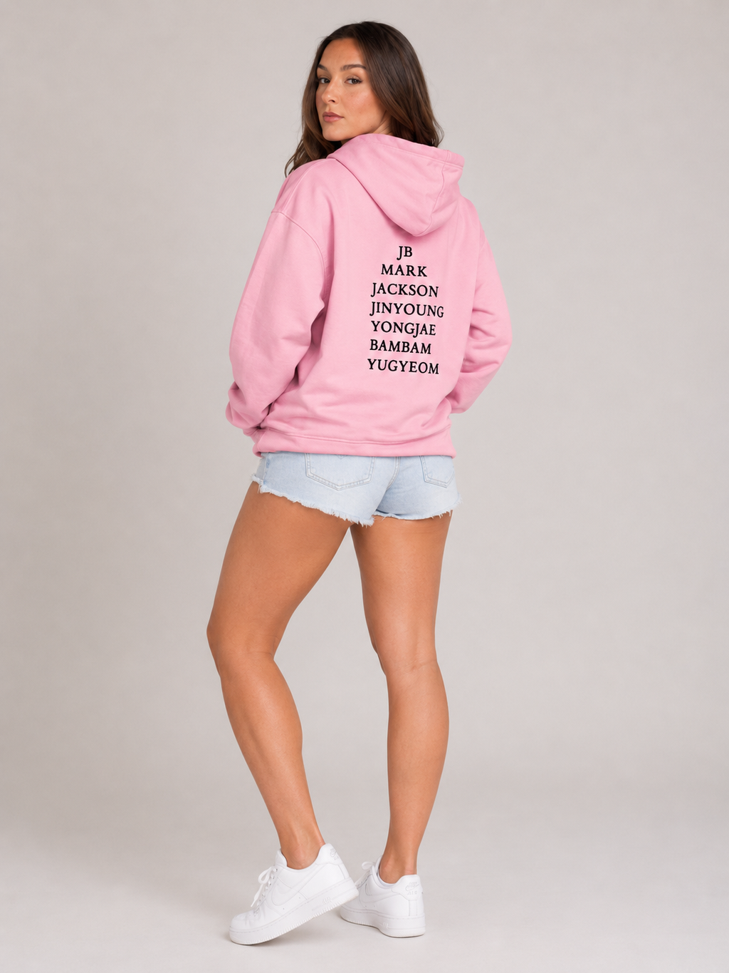 Serilda - Dames Hoodie Met Letterprint En Kangoeroezak