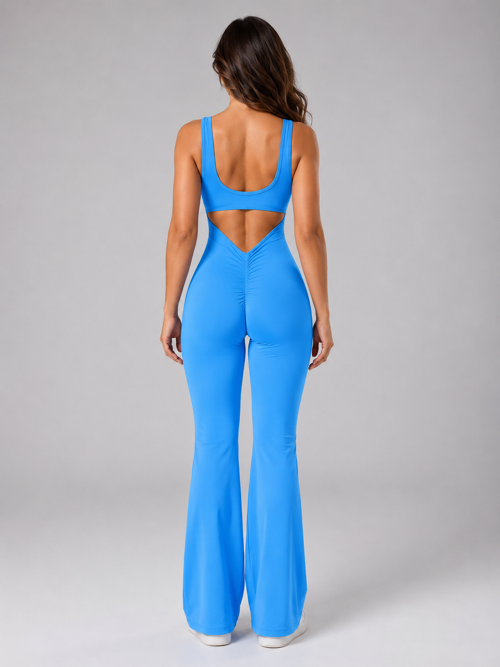 Savelina - Dames Jumpsuit Met Open Rug En Lange Pijp