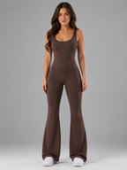 Savelina - Dames Jumpsuit Met Open Rug En Lange Pijp