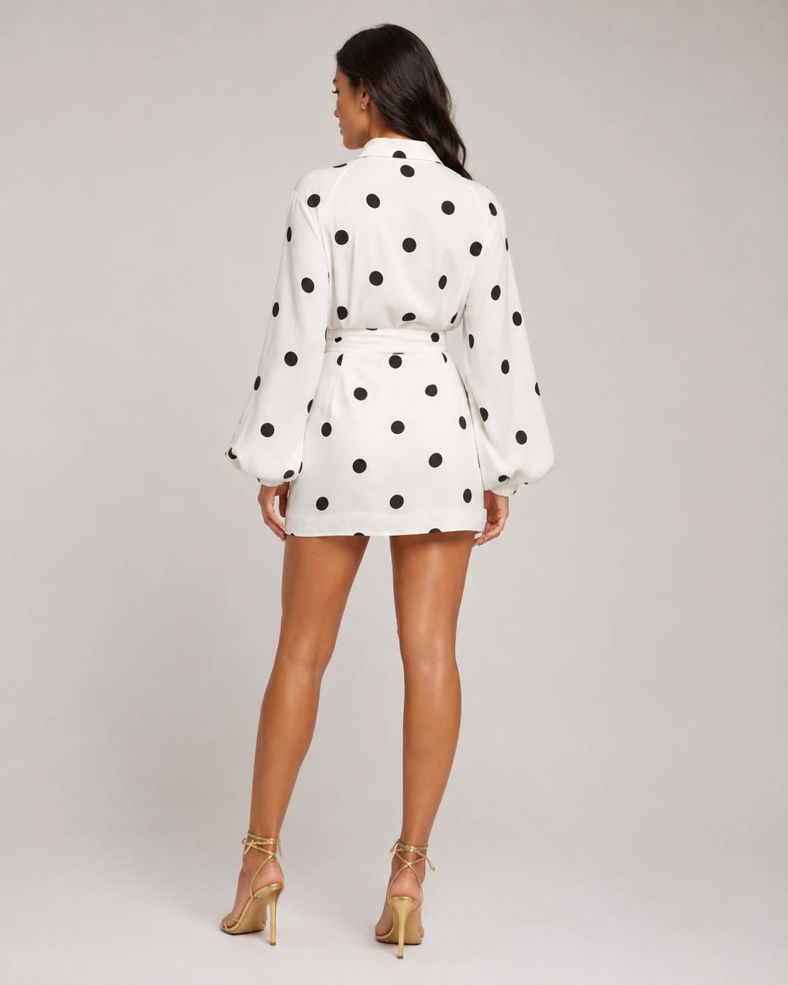Nadile - Witte Dames Blouse met Stippenprint en Kraag