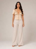 Pien - Dames slim fit top met kant en korte mouwen