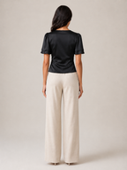 Pien - Dames slim fit top met kant en korte mouwen