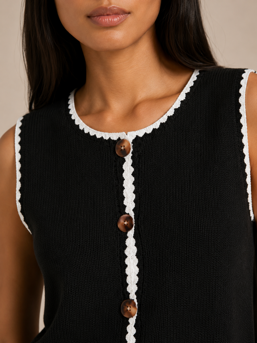 Sorelle - Dames Mouwloos Gebreid Vest Met Contrastbies En Knopen