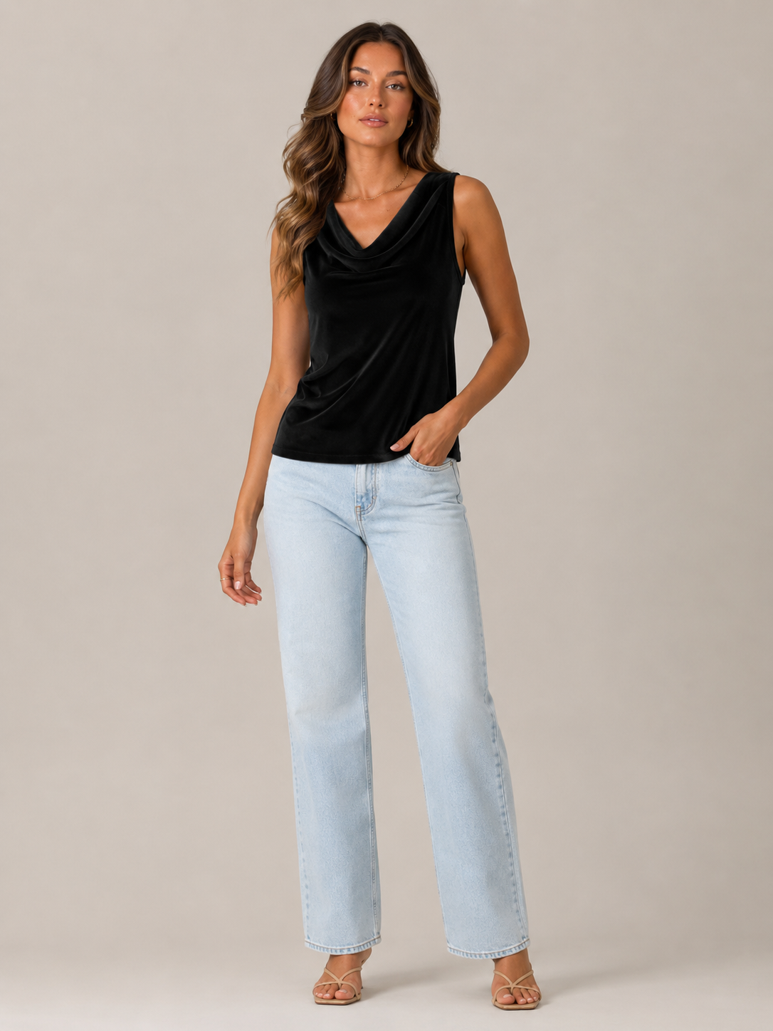 Sanelle - Dames Top Met Watervalhals En Fluweellook