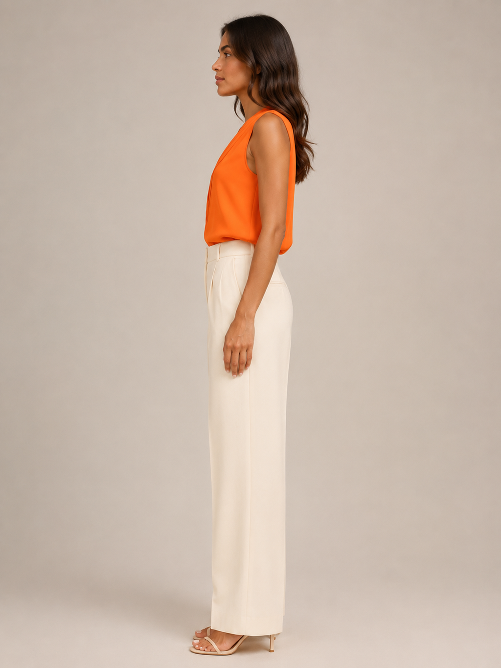 Savienne - Dames Blouse Met V-hals En Plooidetail