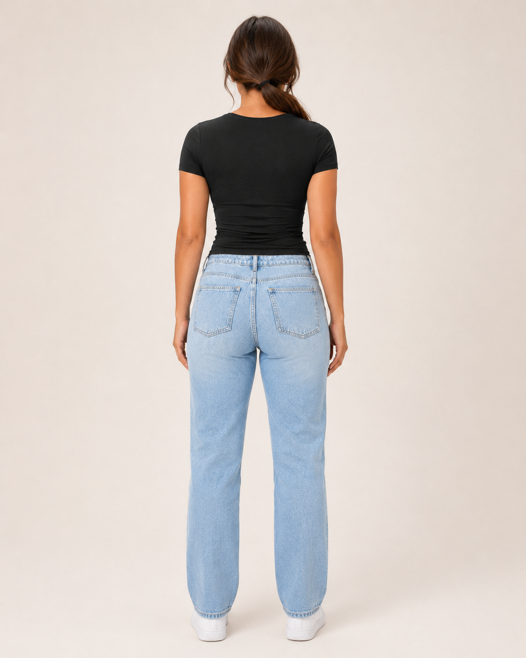Ivara - Slim Fit Dames T-shirt Met U-hals
