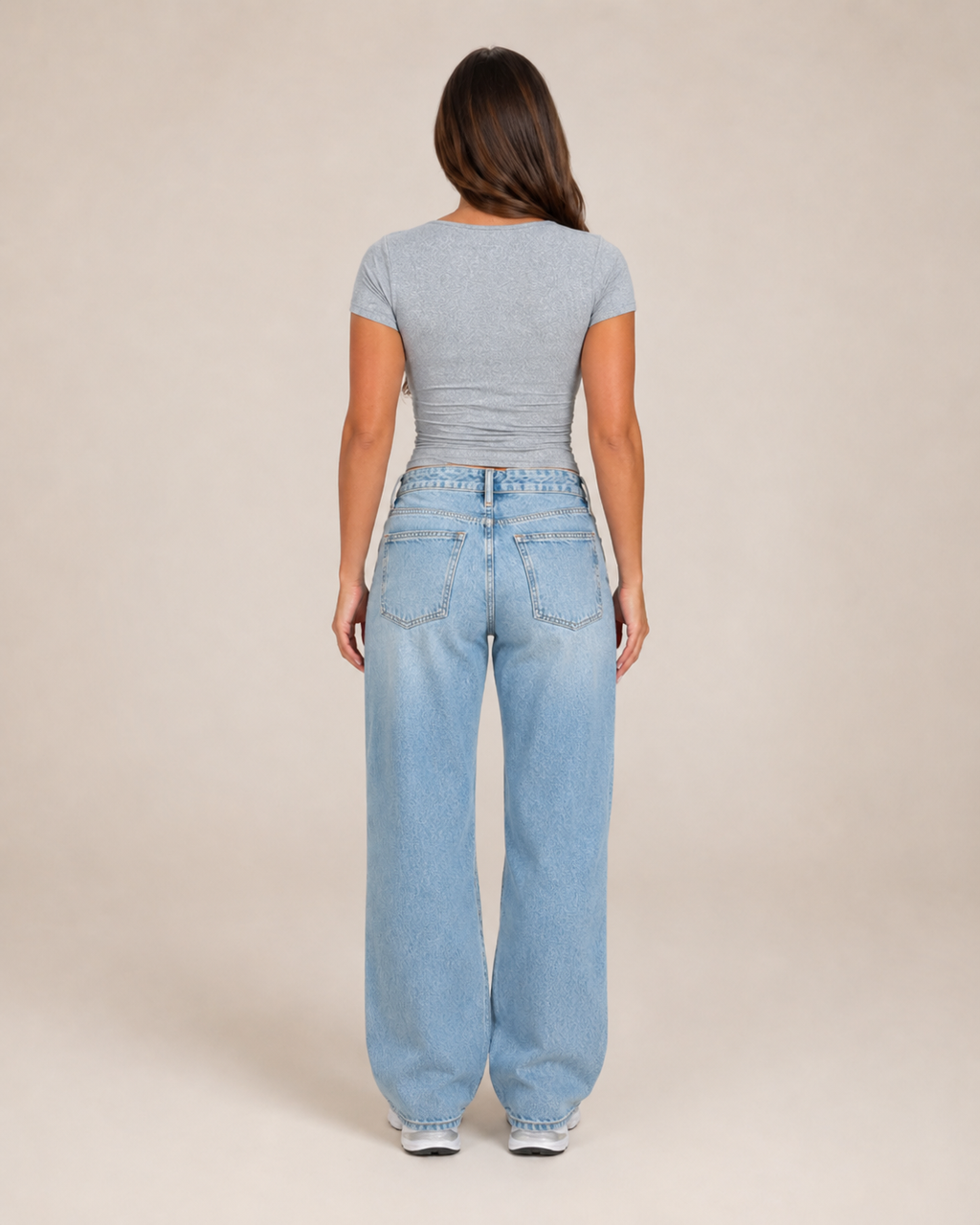 Ivara - Slim Fit Dames T-shirt Met U-hals