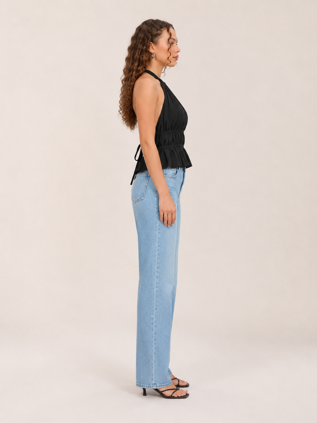 Isaline - Haltertop Met Open Rug En Strikdetail