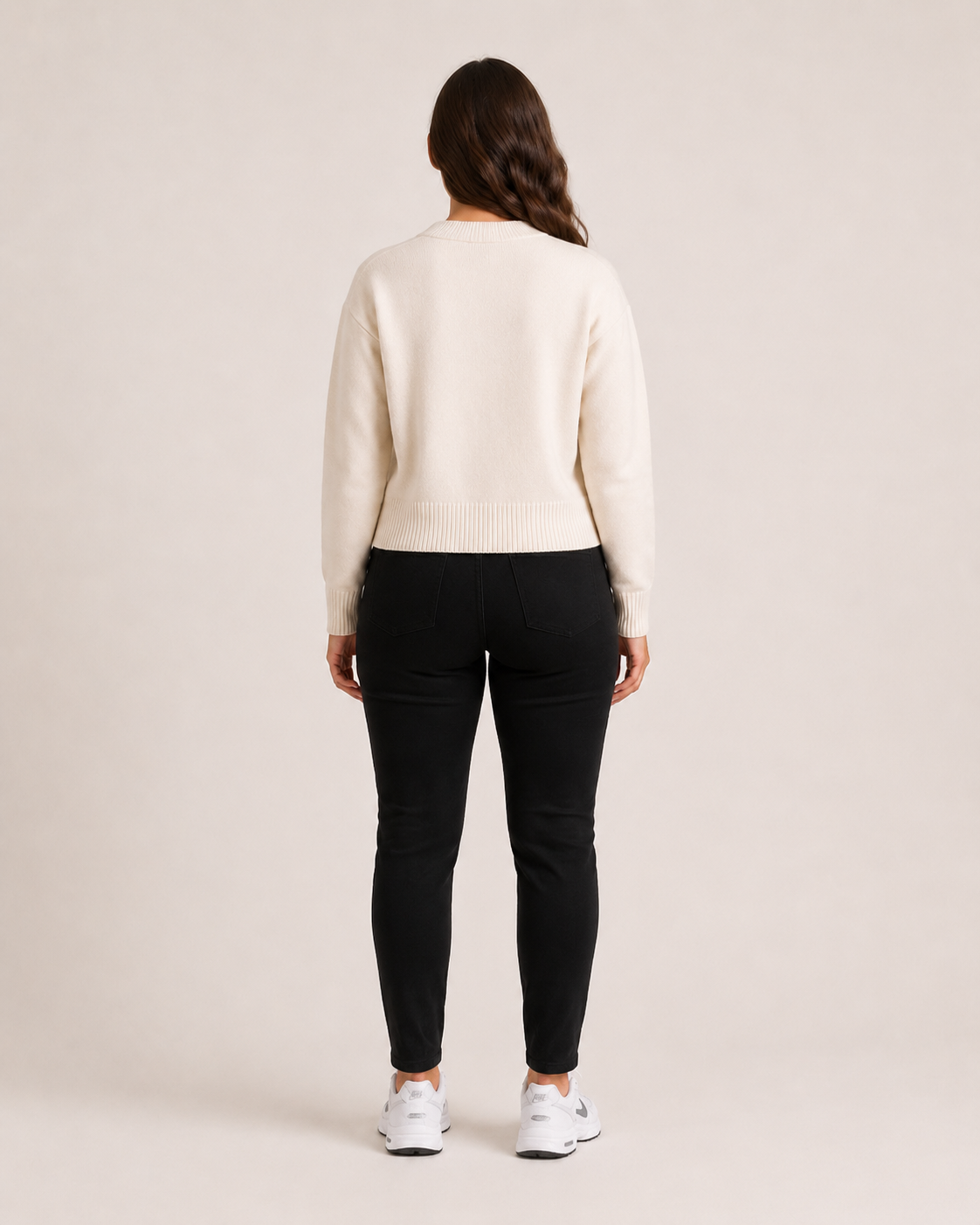 Jovelle - Oversized Trui Met Hart-En-Letterdetail
