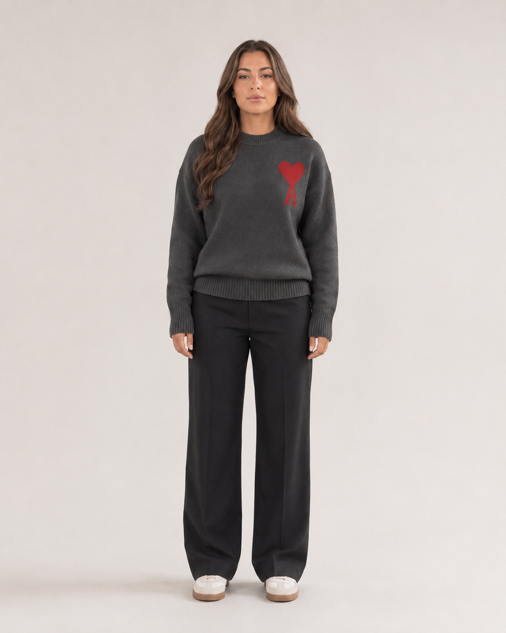 Jovelle - Oversized Trui Met Hart-En-Letterdetail