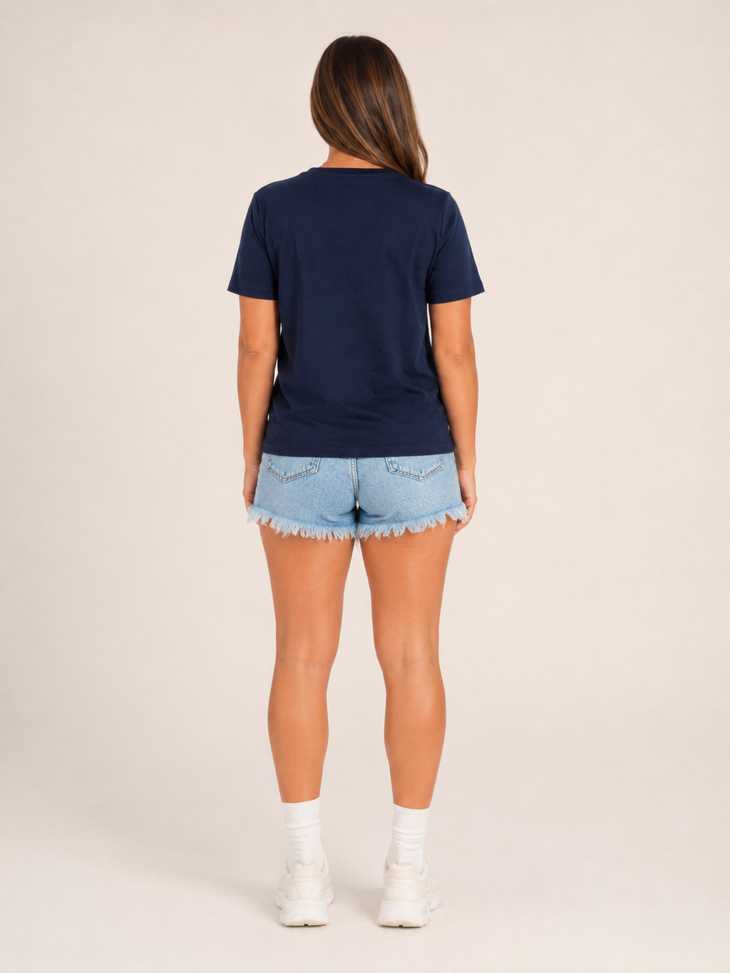Julina - Basic T-shirt Met Hartdetail En Ronde Hals
