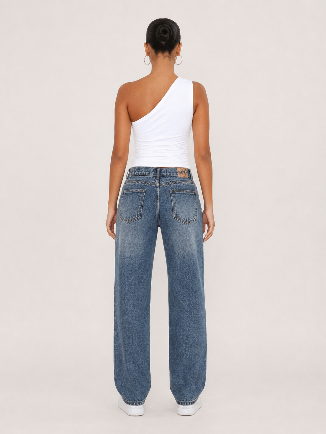 Jacinda - One-Shoulder Top Met Gedraaid Detail