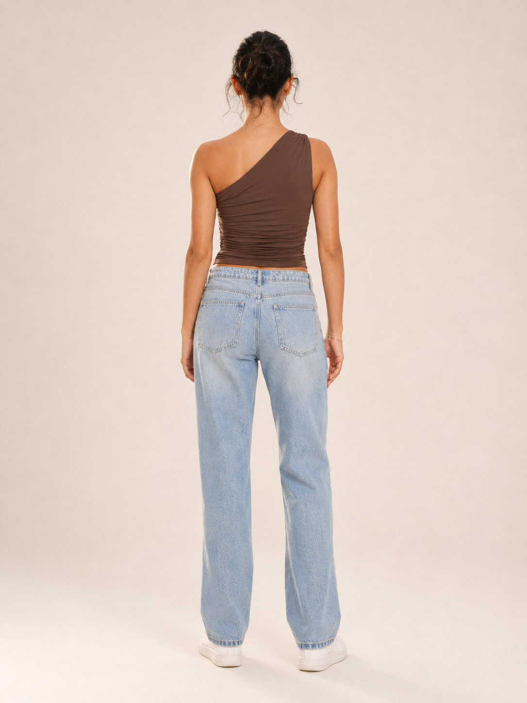 Jacinda - One-Shoulder Top Met Gedraaid Detail