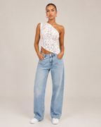 Janira - Kanten One-Shoulder Top Met Asymmetrische Halslijn
