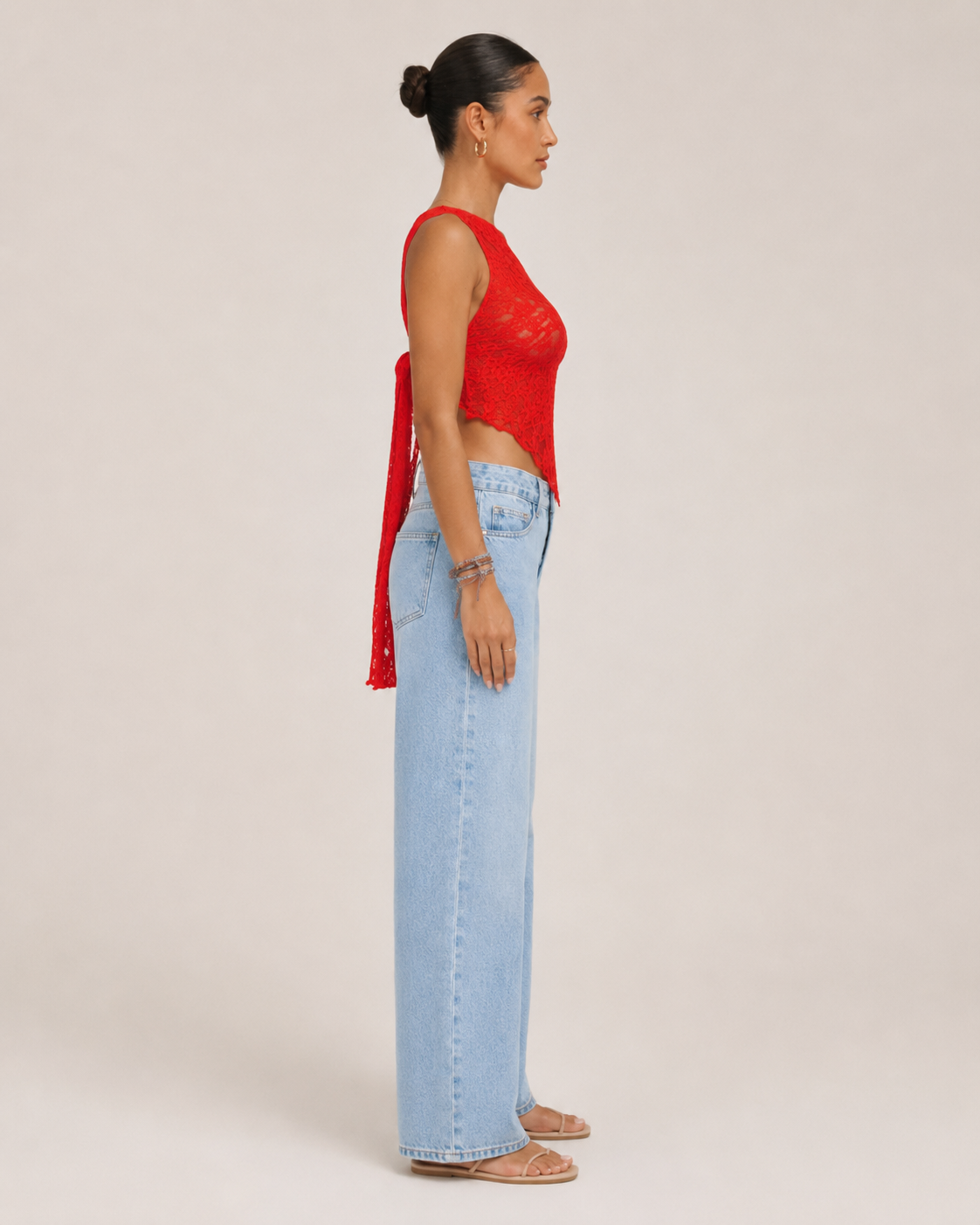 Janira - Kanten One-Shoulder Top Met Asymmetrische Halslijn