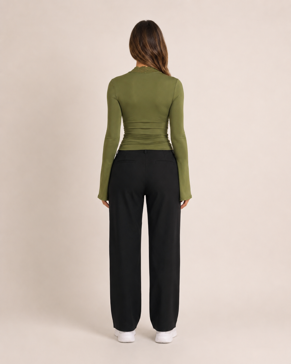 Jorinde - Longsleeve T-Shirt Met V-Hals En Kantafwerking