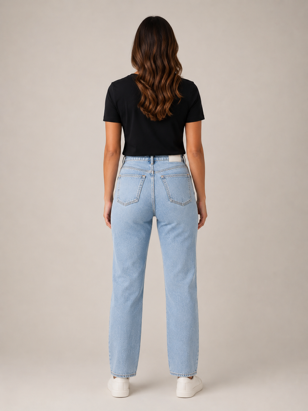 Julina - T-Shirt Met Hartdetail En Ronde Hals