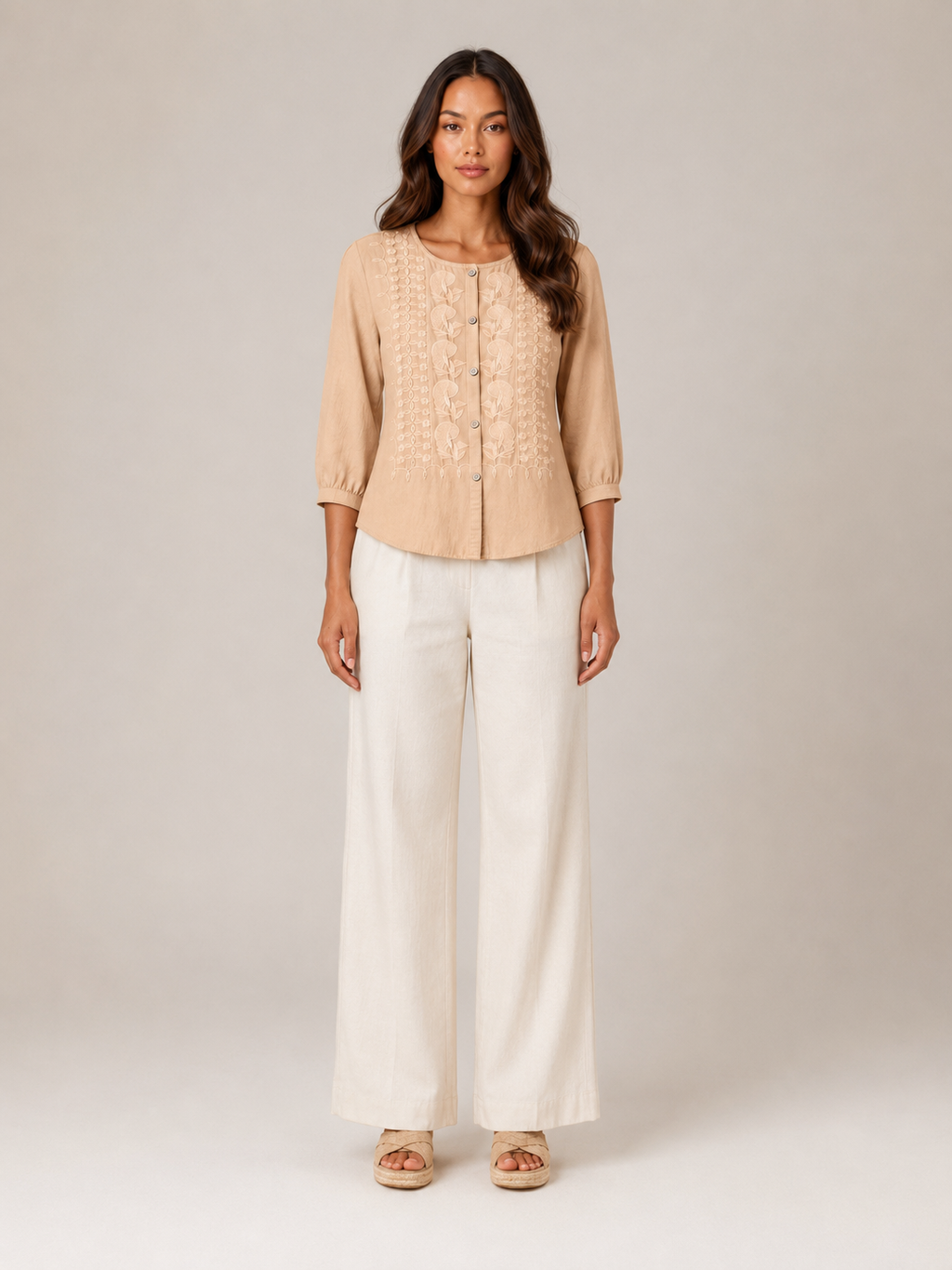 Sorevella - Dames Blouse Met Borduurdetails En Knoopsluiting