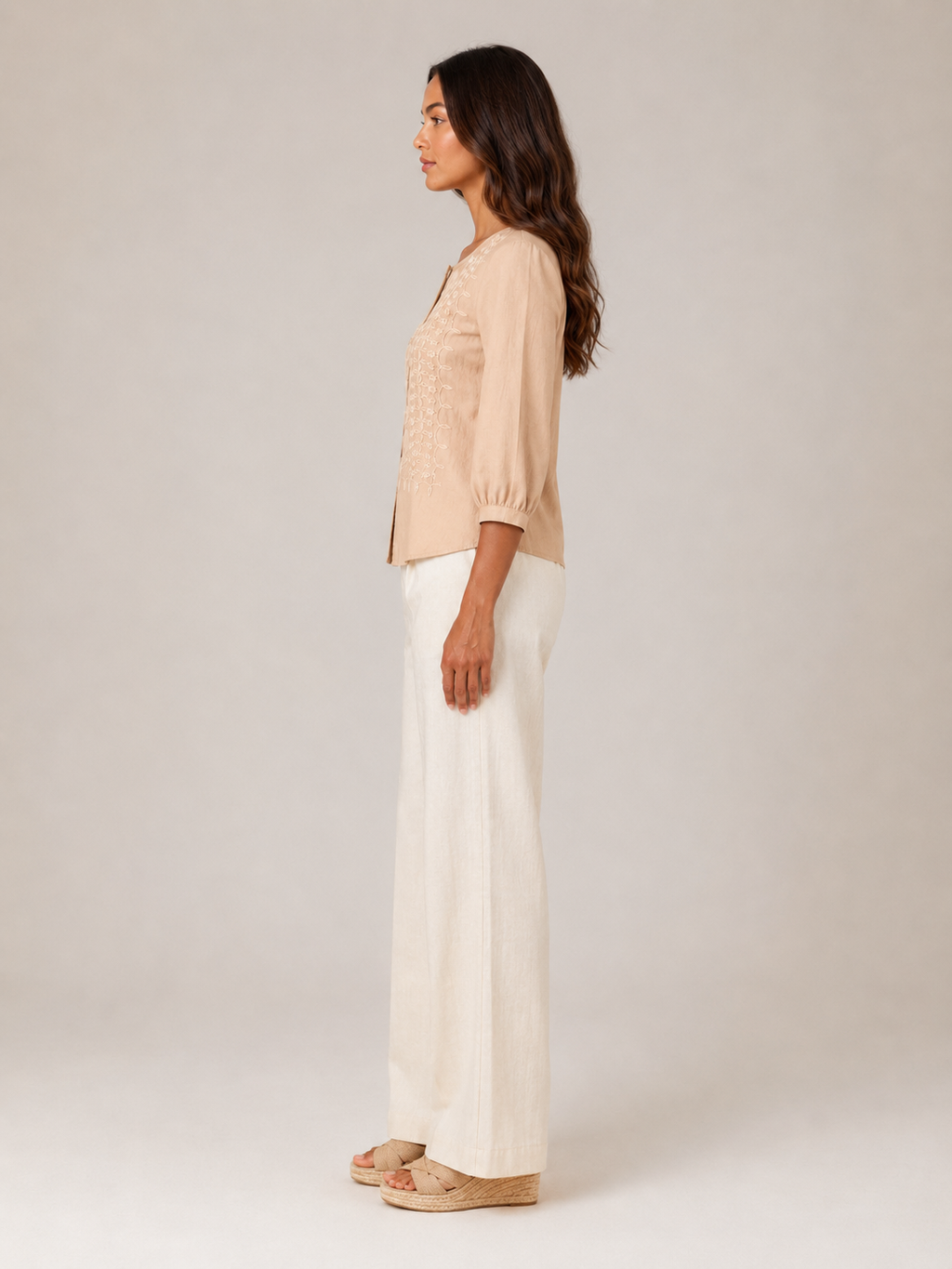 Sorevella - Dames Blouse Met Borduurdetails En Knoopsluiting