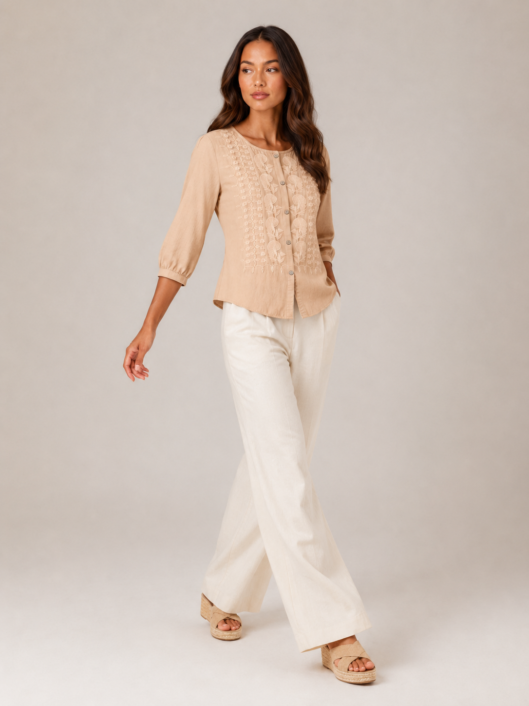 Sorevella - Dames Blouse Met Borduurdetails En Knoopsluiting